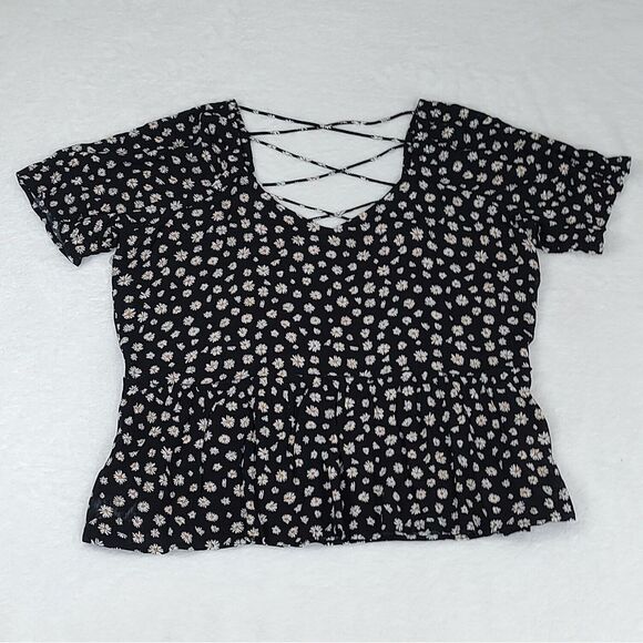 Maurices Daisy Floral Top Size XL - Picture 3 of 10